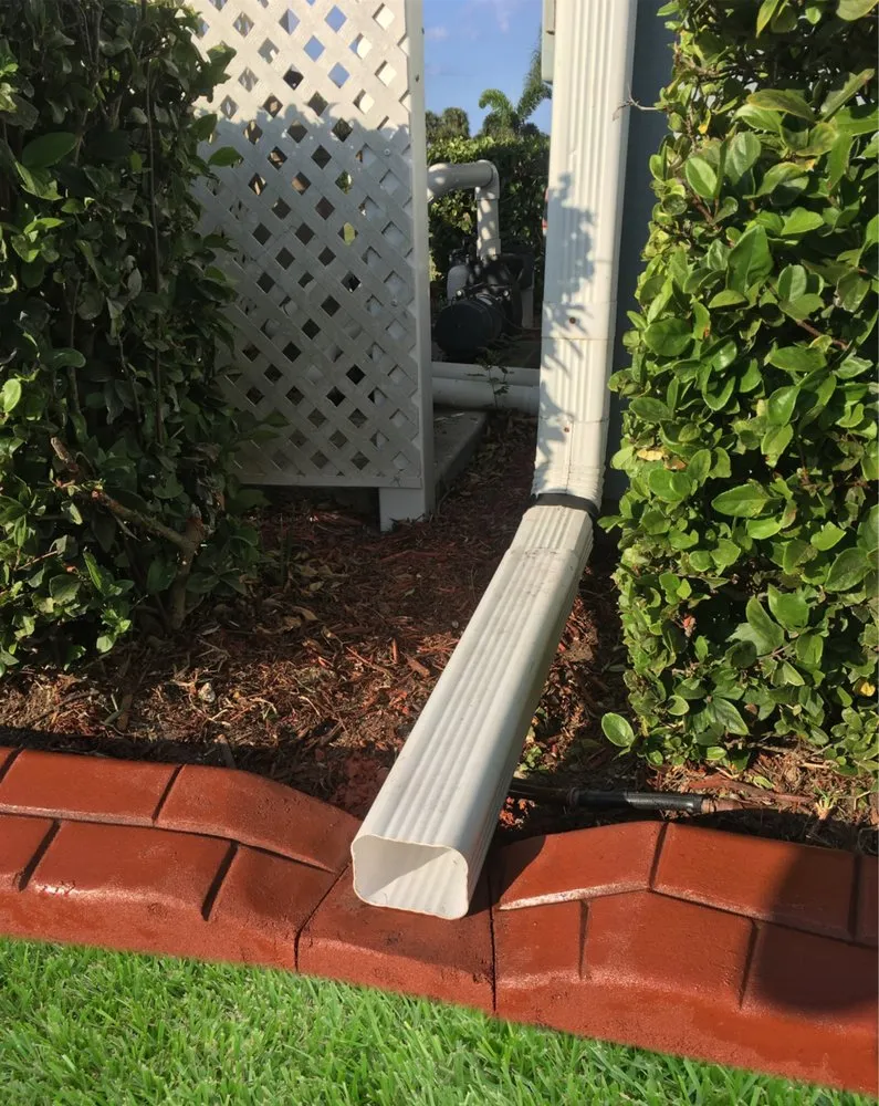 Top-rated lawn care service for outdoor upgrades in Fort Pierce, FL by Kurbing