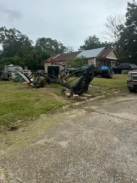 Local yard cleanup service for residential properties across New Orleans, LA - Kuredlawn Services