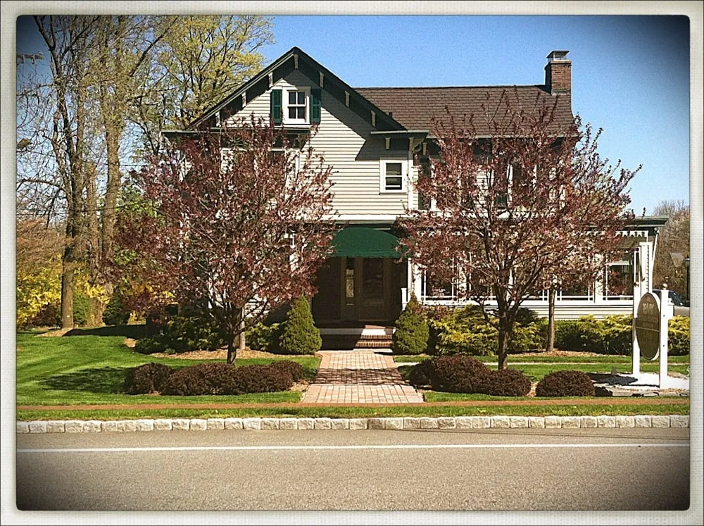 Reliable landscaping services experts serving Califon, NJ - Kuronya & Son's Landscaping