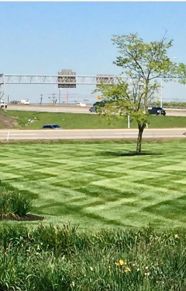 Reliable outdoor landscaping for outdoor upgrades in Elizabethtown, KY by Kustom Creations