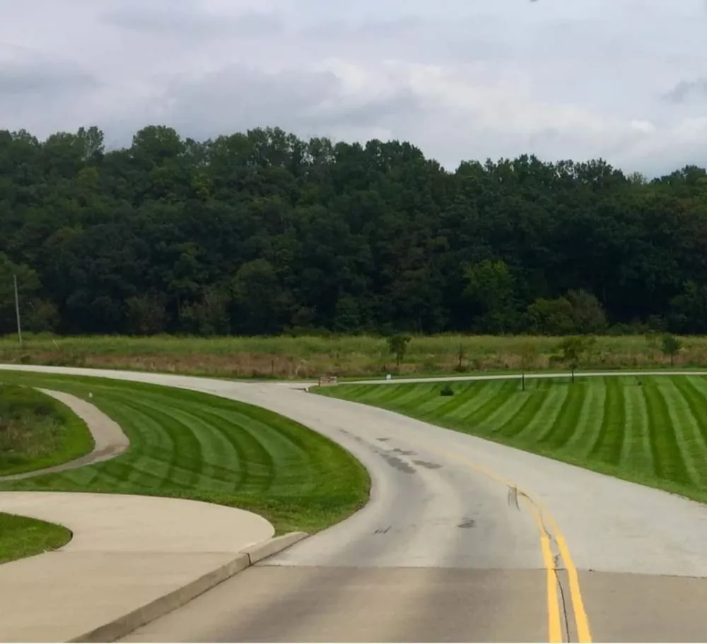 Affordable landscape design in Elizabethtown, KY by Kustom Creations