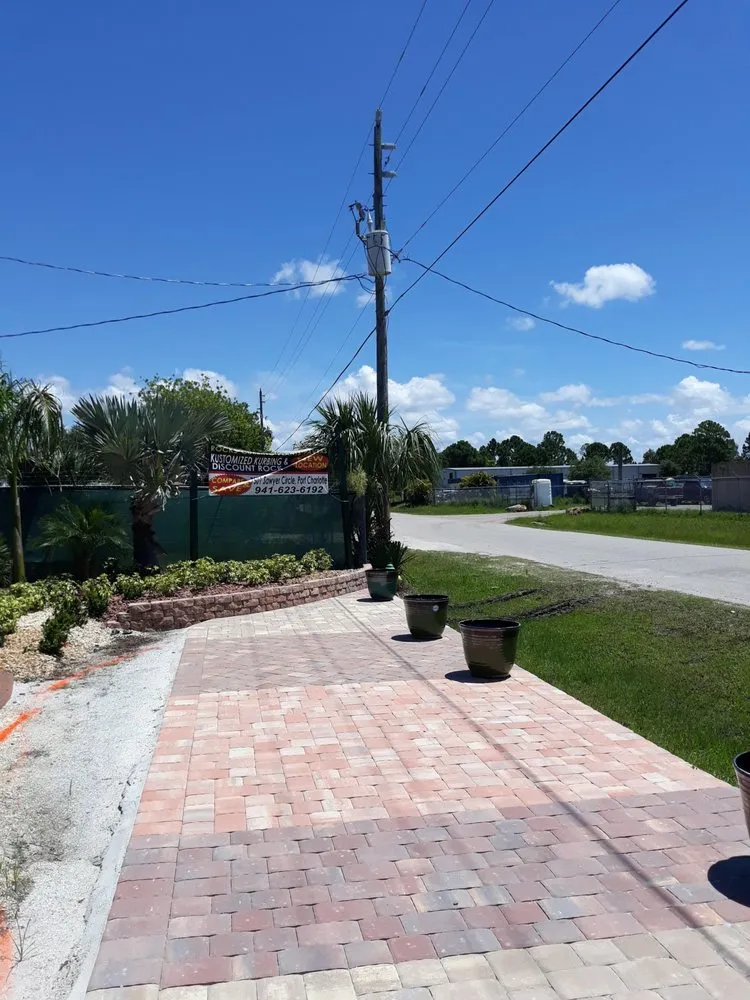 Professional landscape design in Port Charlotte, FL - Kustomized Kurbing