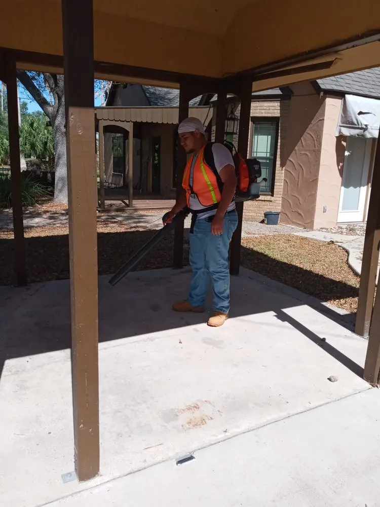 Custom outdoor landscaping experts serving Harlingen, TX - Kut and Kare Lawn Servcie