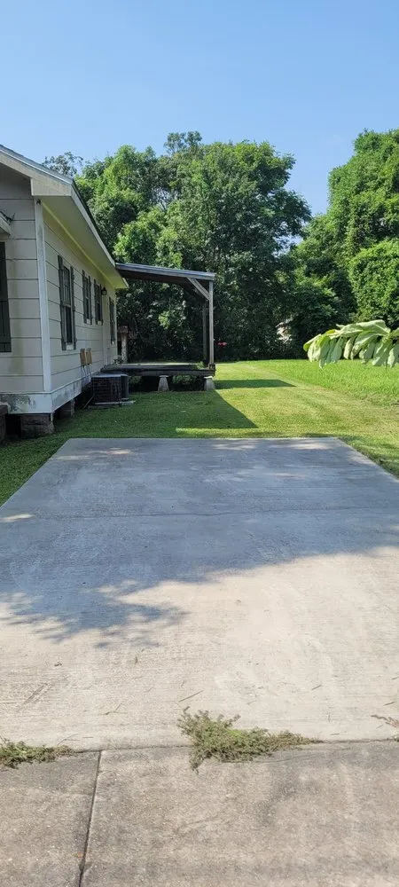 Custom yard cleanup service for outdoor upgrades across Saint Martinville, LA - Kutz By Q Lawn Service