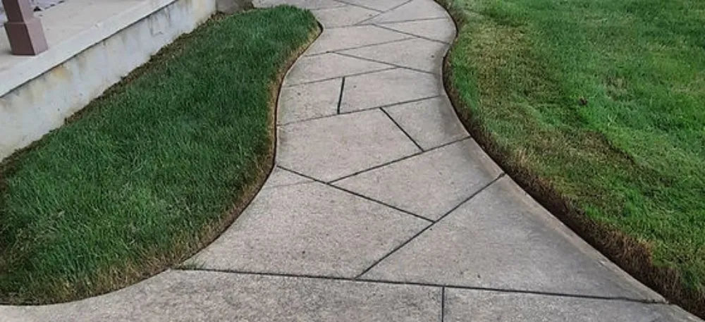 Reliable yard maintenance in Smyrna, TN - KVS Landscaping