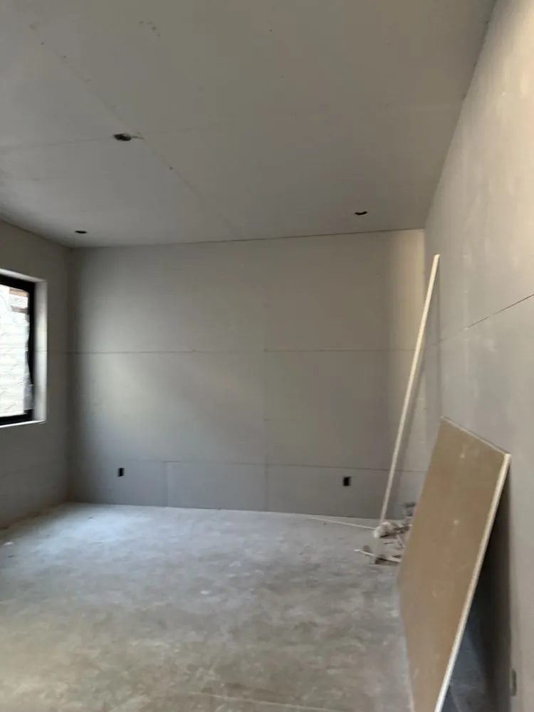 Expert lawn mowing service in Cedar City, UT - Kw Handyman Services