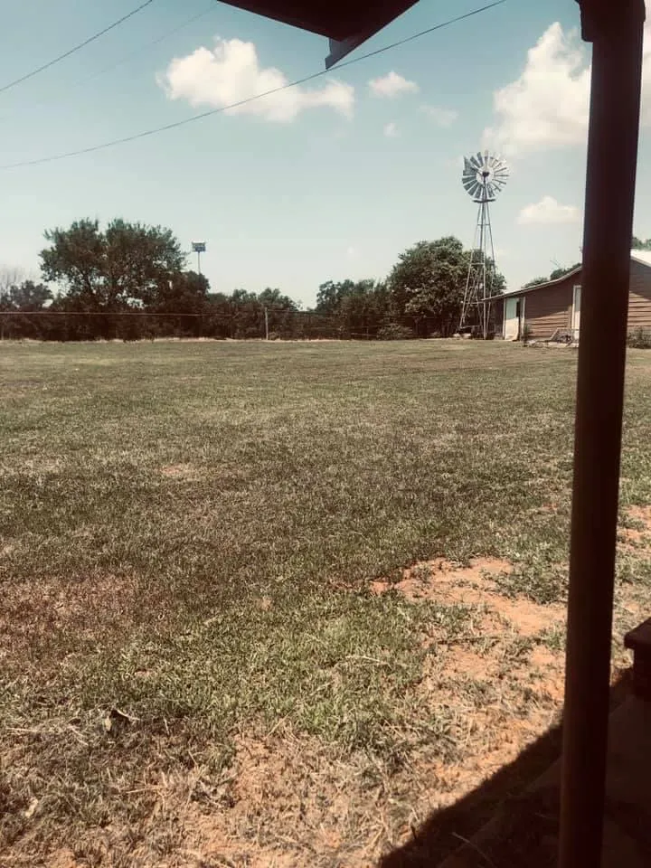 Trusted yard maintenance in Tecumseh, OK by K&W Landscaping