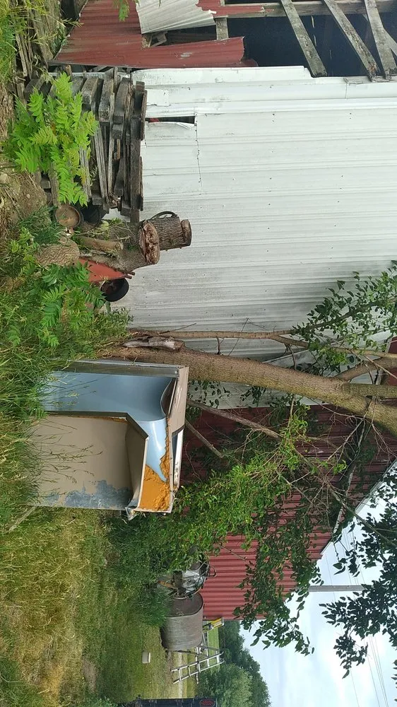 Local garden landscaping experts serving Goshen, IN - K&W Lawn Care