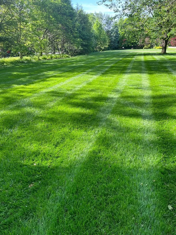 Affordable garden landscaping in Goshen, IN - K&W Lawn Care