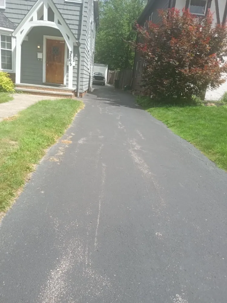 Trusted outdoor landscaping experts serving Cleveland, OH - Kw services & creations