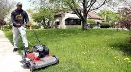 Reliable lawn mowing service in Utica, NY by Kwantem Enterprise