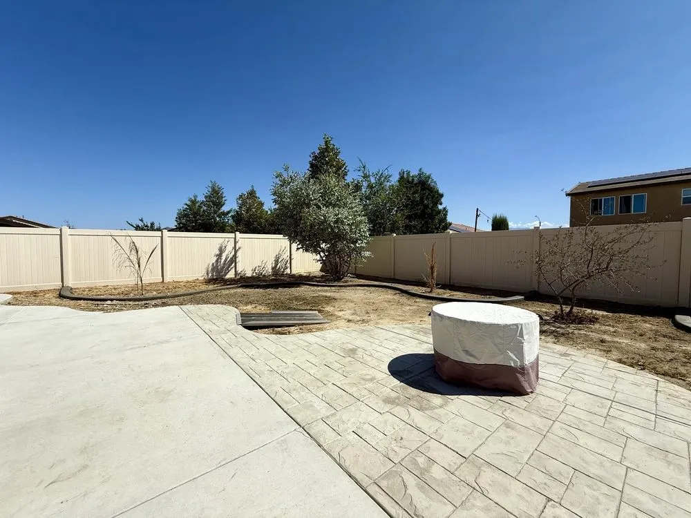 Reliable lawn care service in Menifee, CA - Kwik Kerb by Guido