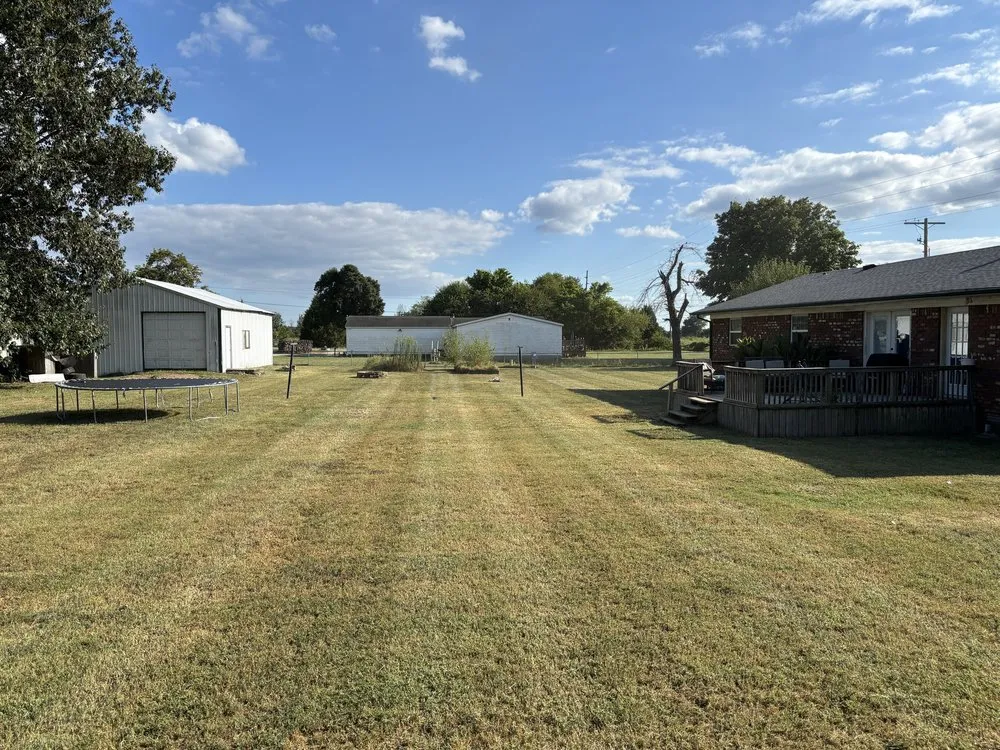 Professional residential landscaping in Miner, MO - Kwik Kutz Lawn & Home Care
