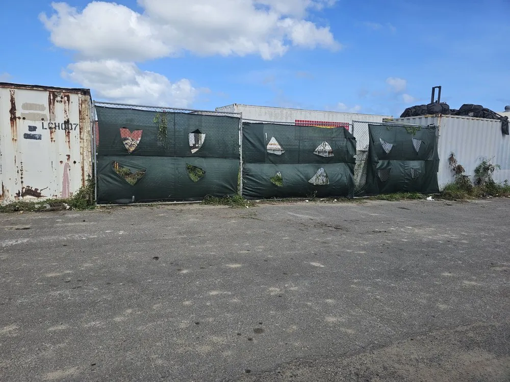 Professional lawn mowing service for residential properties in Honolulu, HI by KX Services Hawaii