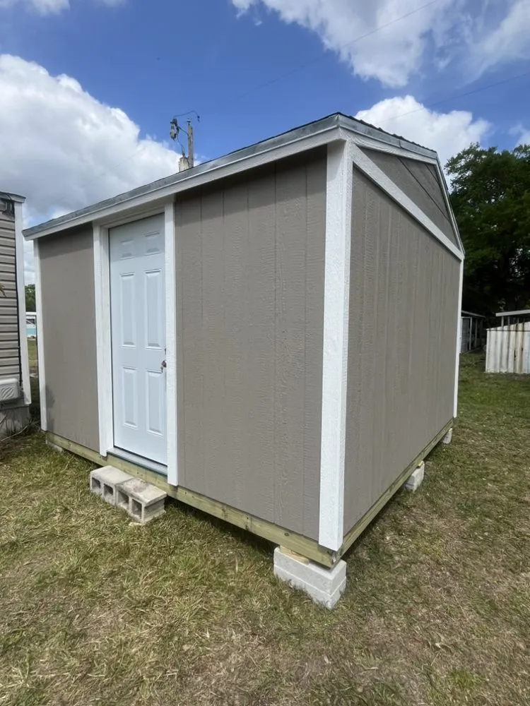 Local residential landscaping for residential properties in Tampa, FL by Ky Builders