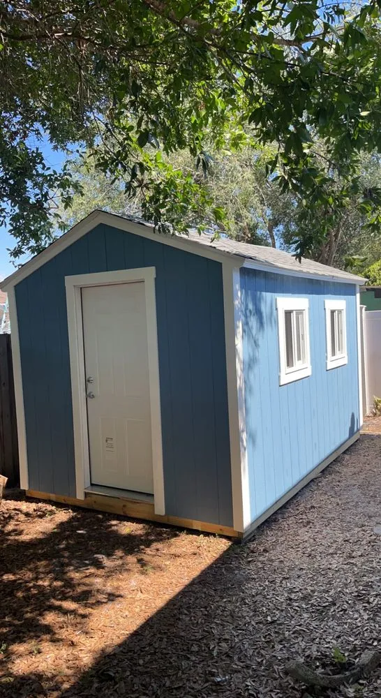 Professional lawn mowing service experts serving Tampa, FL - Ky Builders