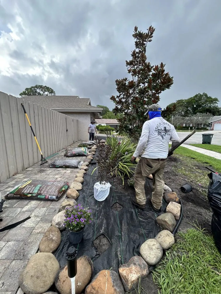 Local outdoor landscaping experts serving Lake Worth, FL - Kyano's Lawn Mowing