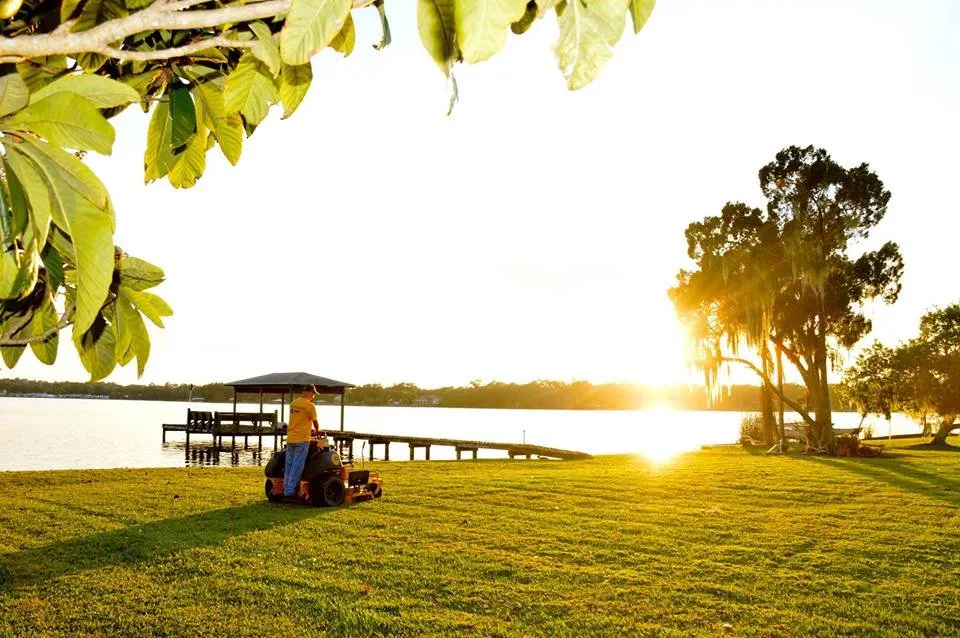 Custom landscaping services experts serving Lakeland, FL - Kyle Fox's Pro Cut Lawn Service
