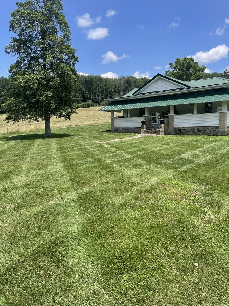 Expert lawn care service for beautiful yards across Beckley, WV - Kyles Lawn Care