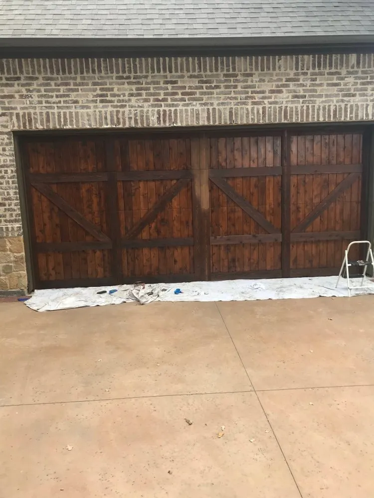 Expert residential landscaping in Dallas, TX by Kylon Tree & Lawn Service