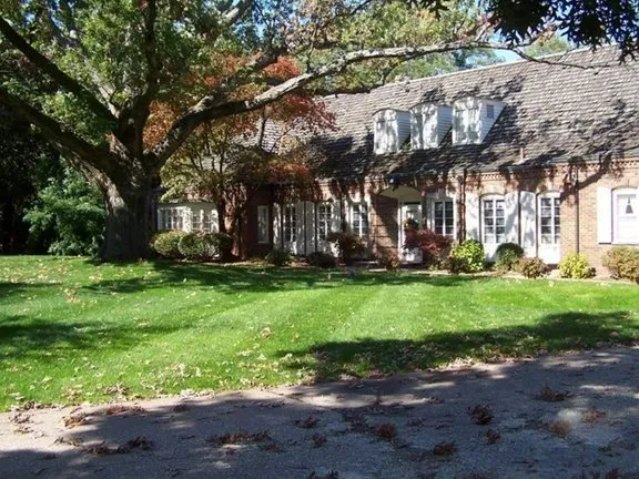 Trusted landscape installation in Coal Valley, IL by Kymbyl Komplete Kare