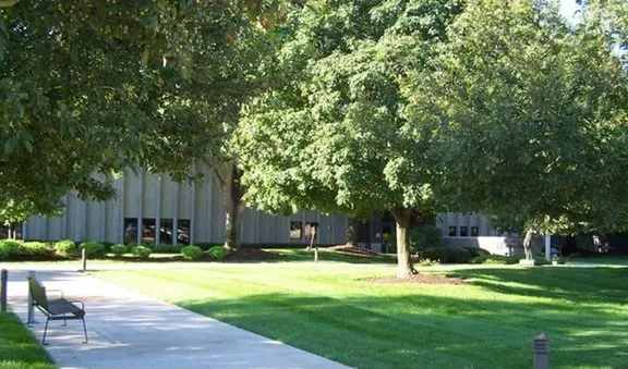 Local garden landscaping in Coal Valley, IL - Kymbyl Komplete Kare