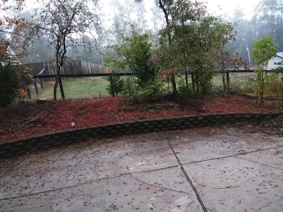 Custom landscaping services experts serving Augusta, SC - L & F Lawncare And More