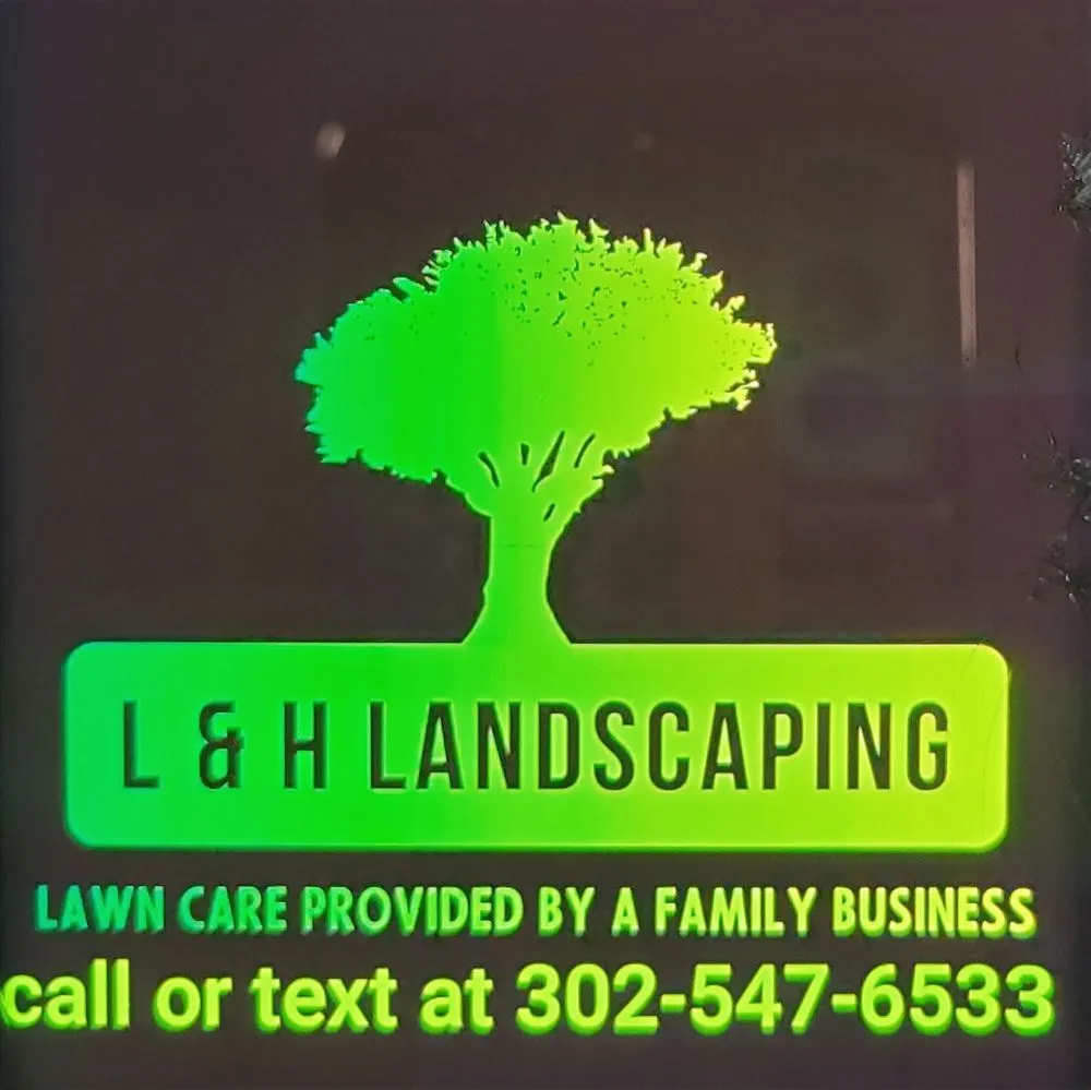 Top-rated outdoor landscaping for beautiful yards in New Castle, DE by L & H Landscaping Services
