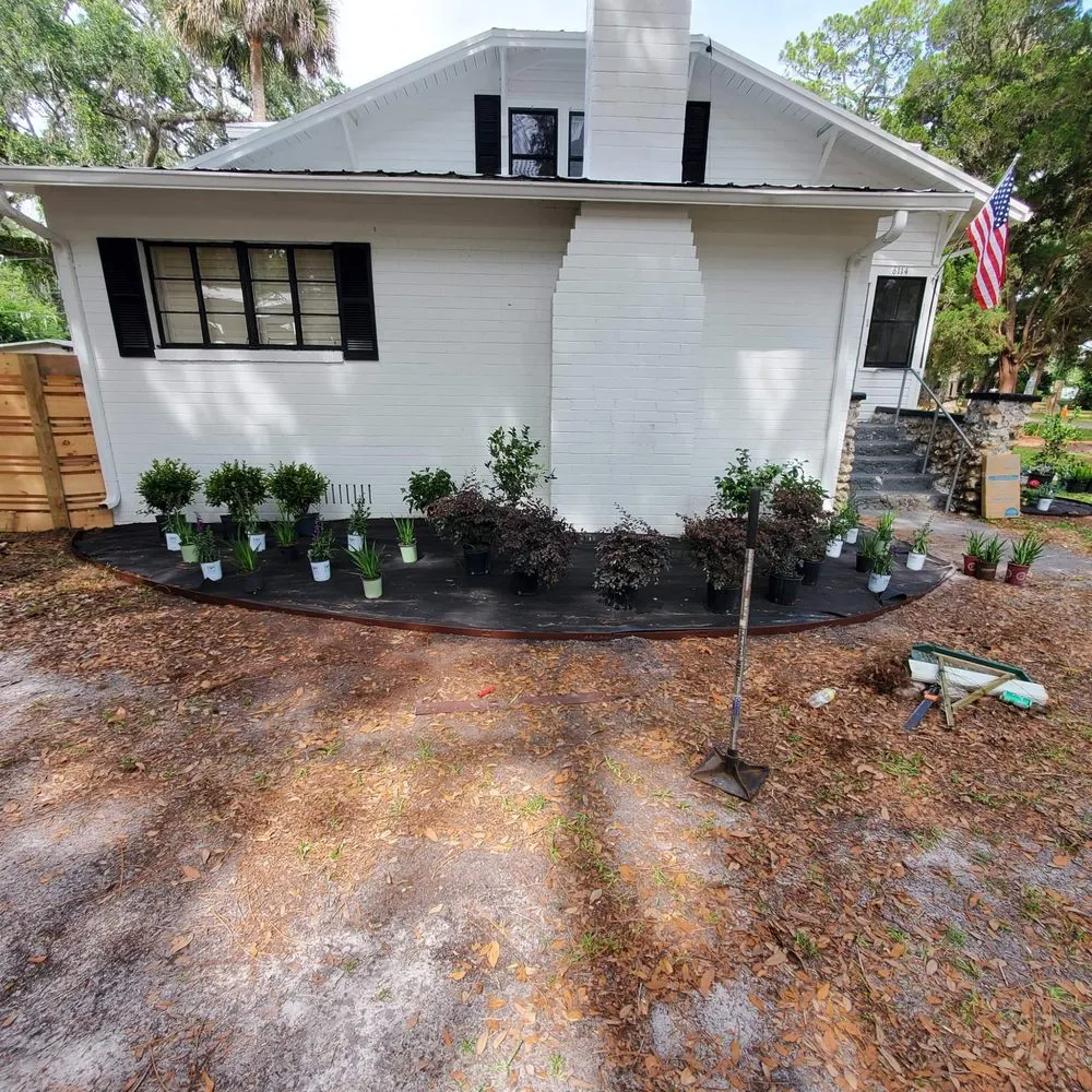 Affordable lawn mowing service experts serving Orlando, FL - L & J Landscape Design and Maintenance