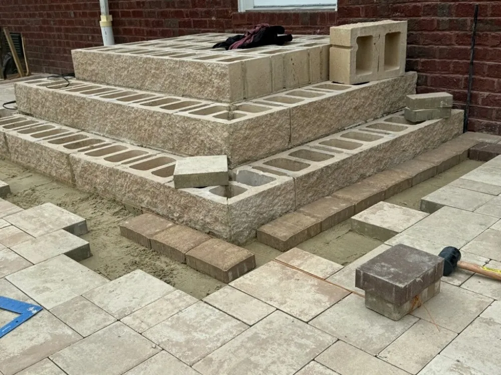 Local lawn care service in Virginia Beach, VA by L & J's Designs