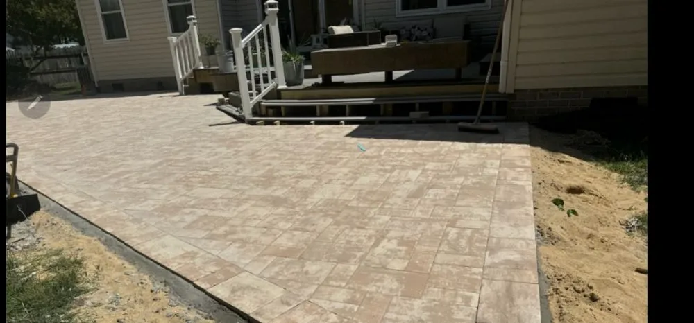 Reliable lawn mowing service experts serving Virginia Beach, VA - L & J's Designs