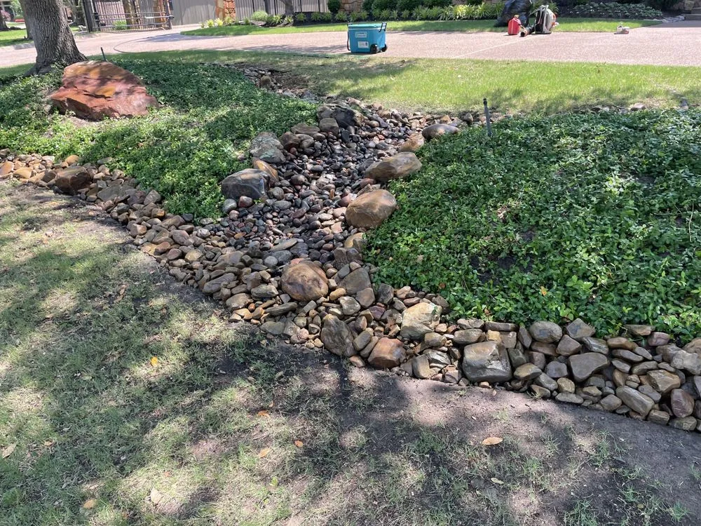 Trusted yard maintenance in Keller, TX by L & J's Exotic scapes