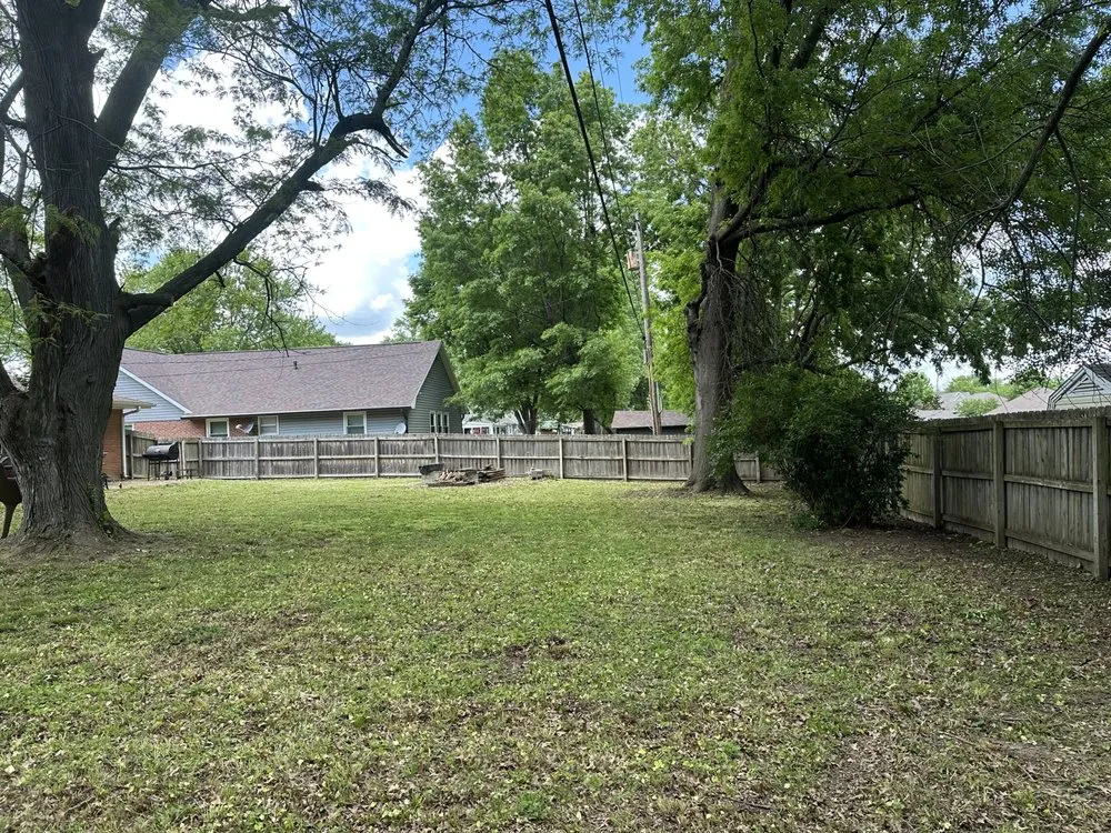 Affordable landscape design with custom design in Sedalia, MO by L & K Landscaping Services