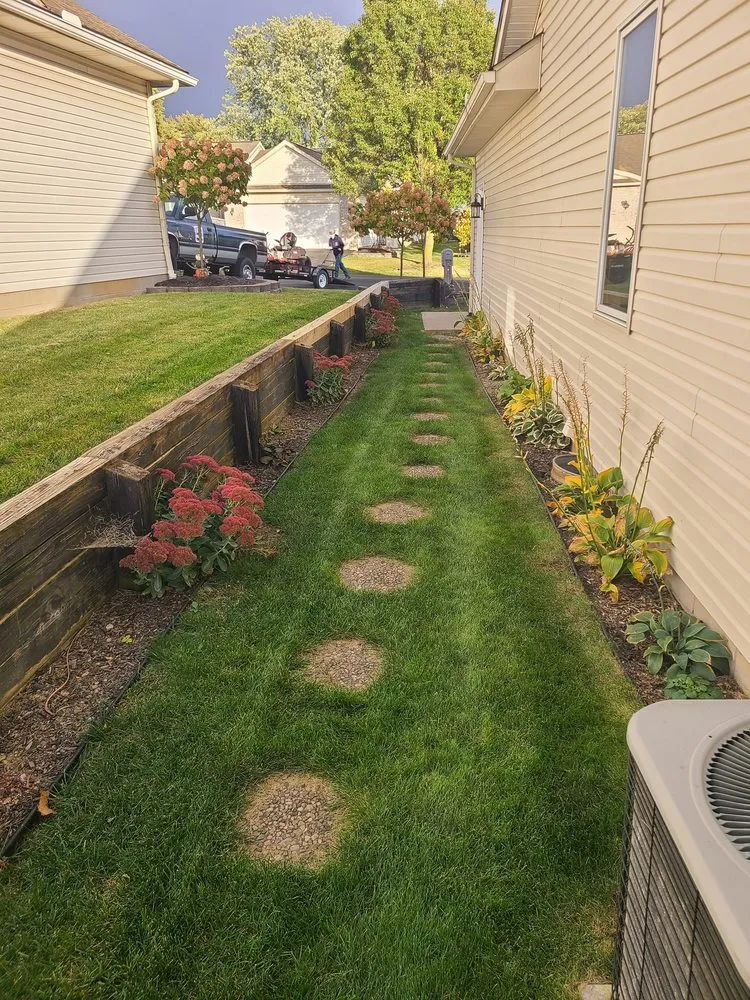 Top-rated lawn care service in Tiffin, OH - L & K MOW & SNOW