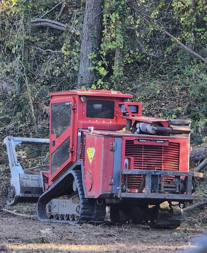 Top-rated lawn care service in College Park, GA by L & L Land Management and Landscaping Company