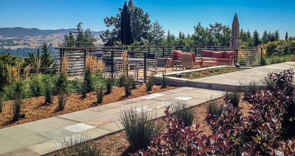 Professional garden landscaping in Alamo, CA - L & L Landscaping