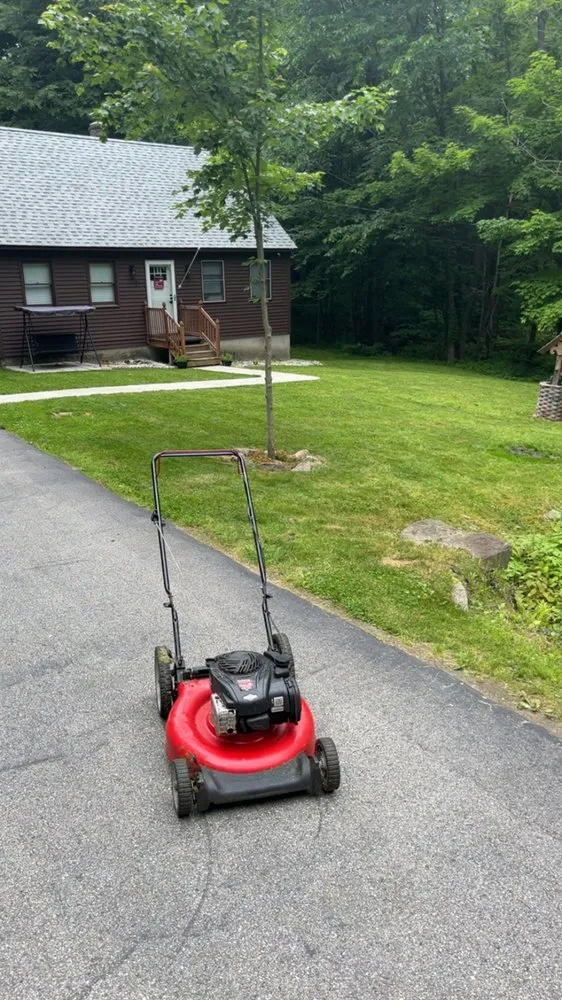 Expert garden landscaping experts serving Weare, NH - L & L Landscaping