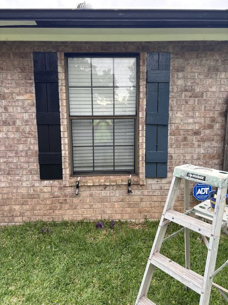 Custom landscape design for residential properties in San Antonio, TX by L & M Contracting