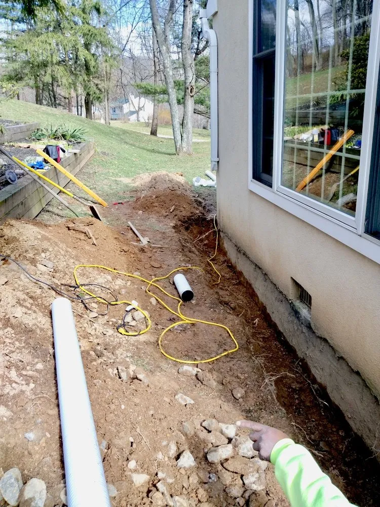 Affordable yard cleanup service for beautiful yards in Coatesville, PA by L & M Contractors