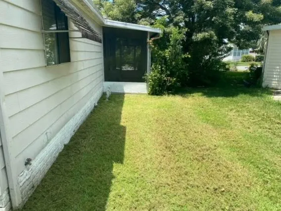 Custom garden landscaping for year-round maintenance in Inverness, FL by L & M property management