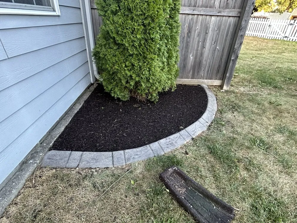 Custom garden landscaping for residential properties in Indianapolis, IN by L & N Lawncare Services