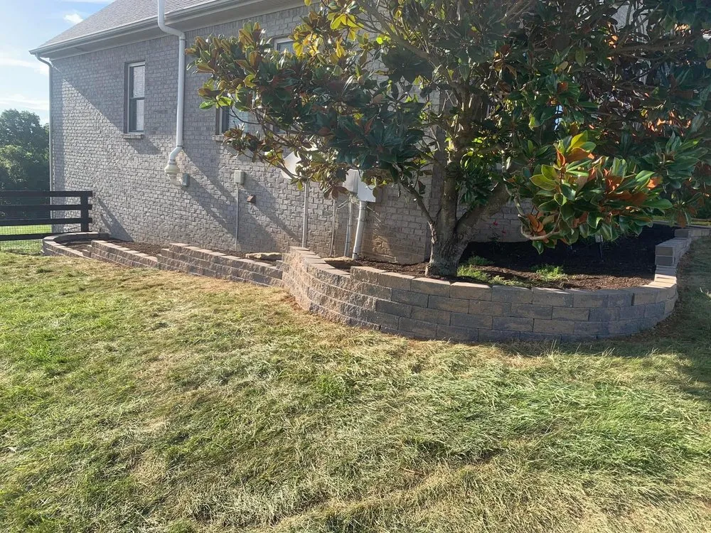 Professional residential landscaping in Lexington, KY by L & P Landscaping