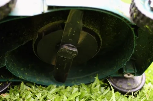 Affordable garden landscaping in Fridley, MN - L & P Mowing