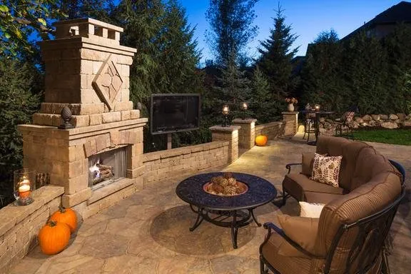 Professional landscape design experts serving Minnetonka, MN - L & R Suburban Landscaping