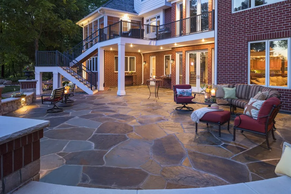 Local outdoor landscaping experts serving Minnetonka, MN - L & R Suburban Landscaping