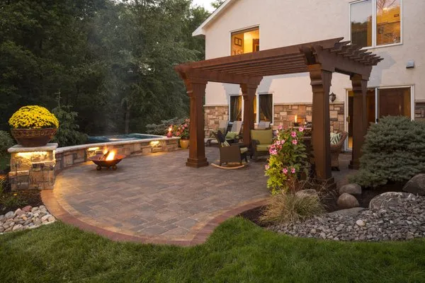 L & R Suburban Landscaping