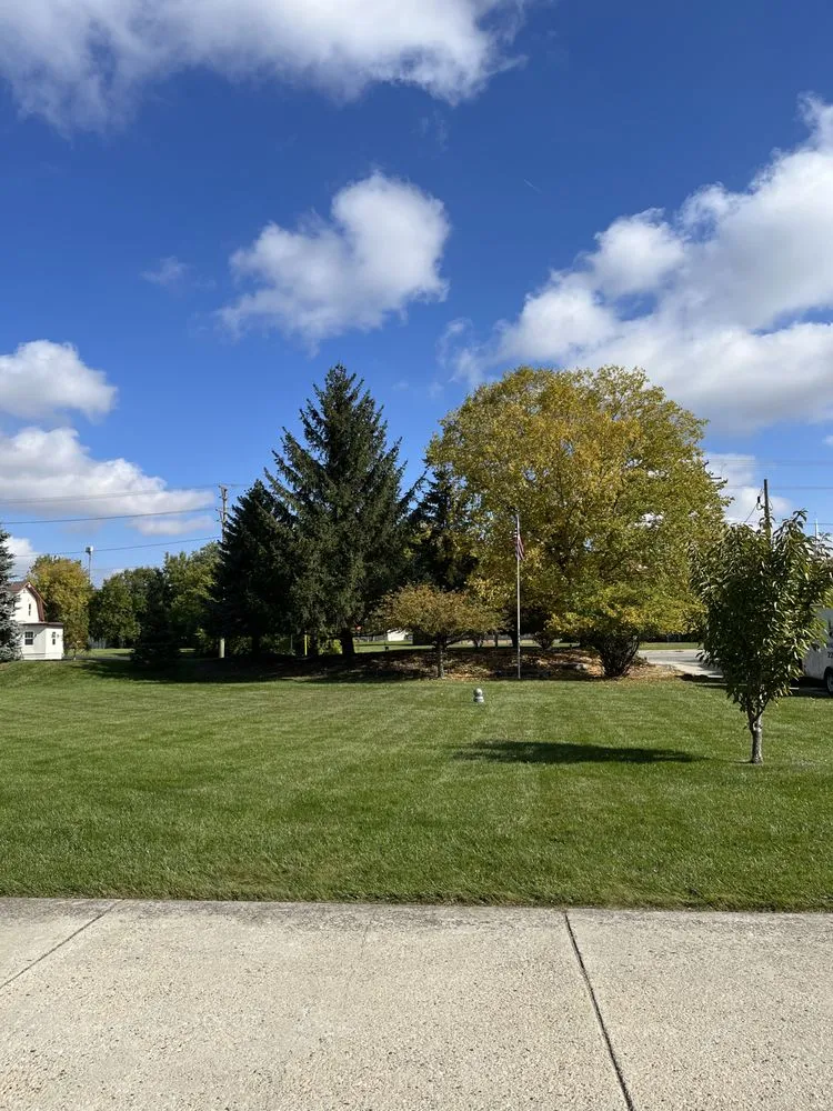 Custom landscape design near you in Round Lake Beach, IL by L & Son