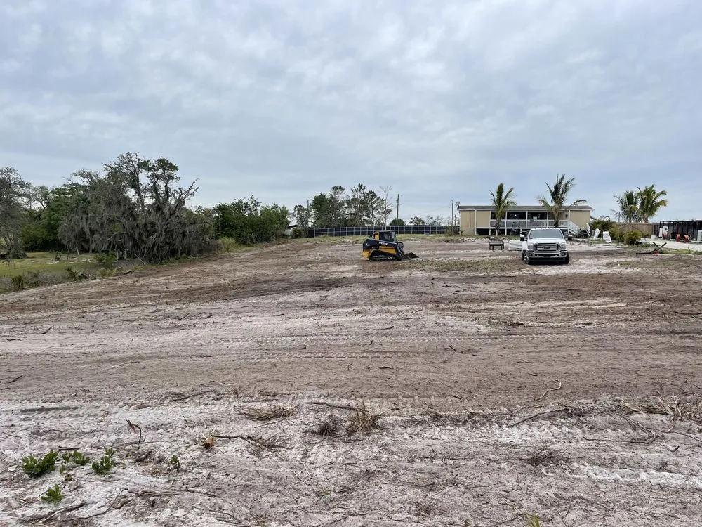 Reliable lawn mowing service with custom design in Lake Placid, FL by L & Y Quality Services