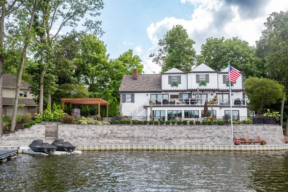 Reliable landscape design experts serving Noblesville, IN - L A Landscapes