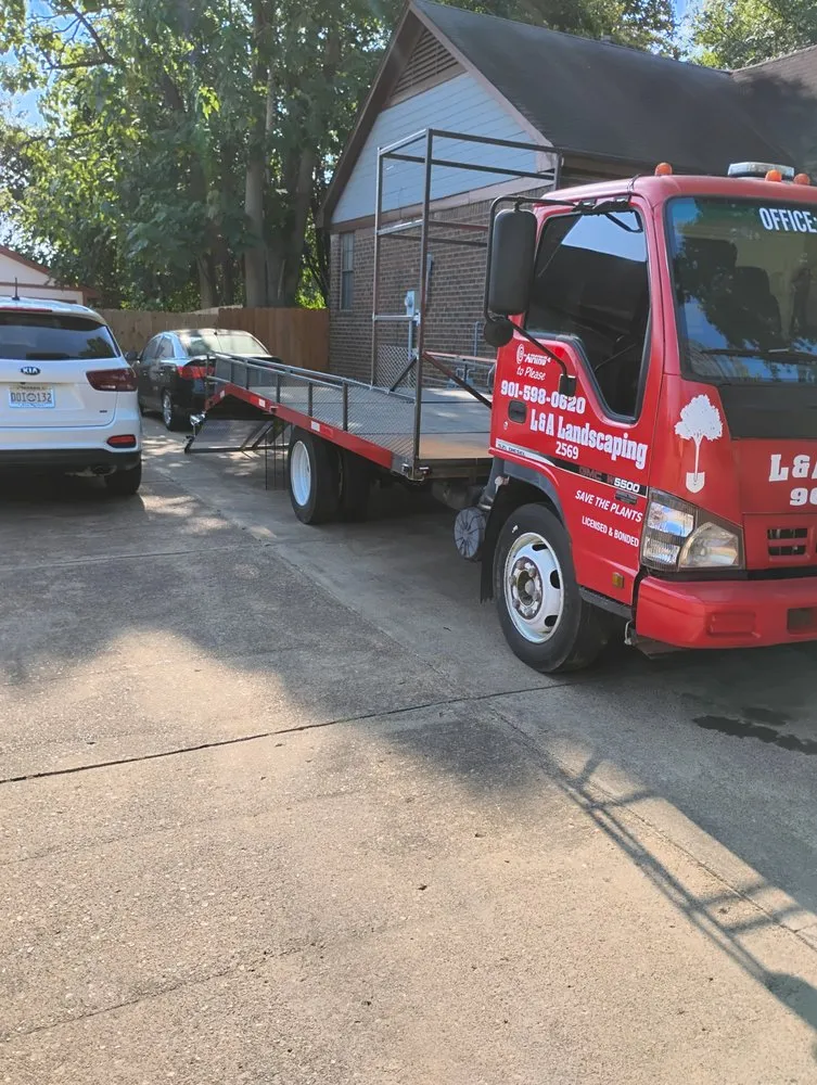 Local residential landscaping in Horn Lake, MS - L A Landscaping